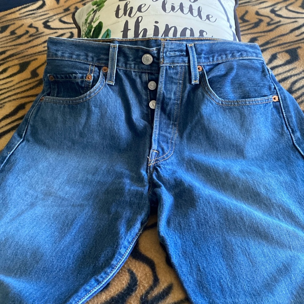 Vintage original Levi’s for woman. Been in drawer for 15 years, non stretch.